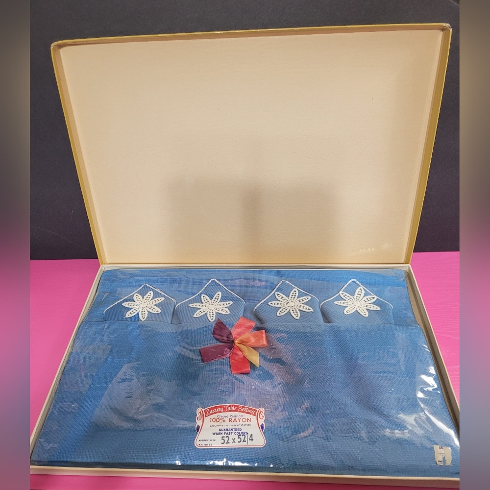 Vintage Blue Rayon Luxury Table Setting Napkins And Placemats.